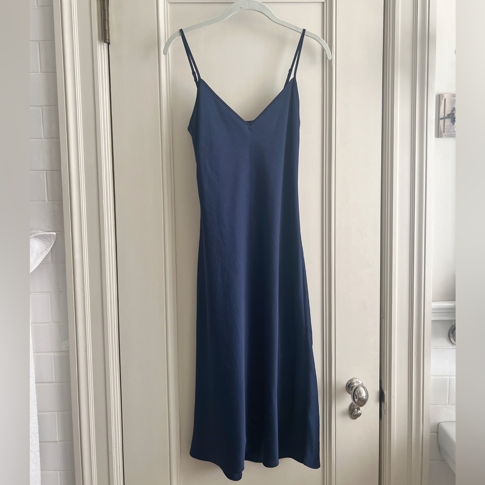NWT Aritzia satin slip dress